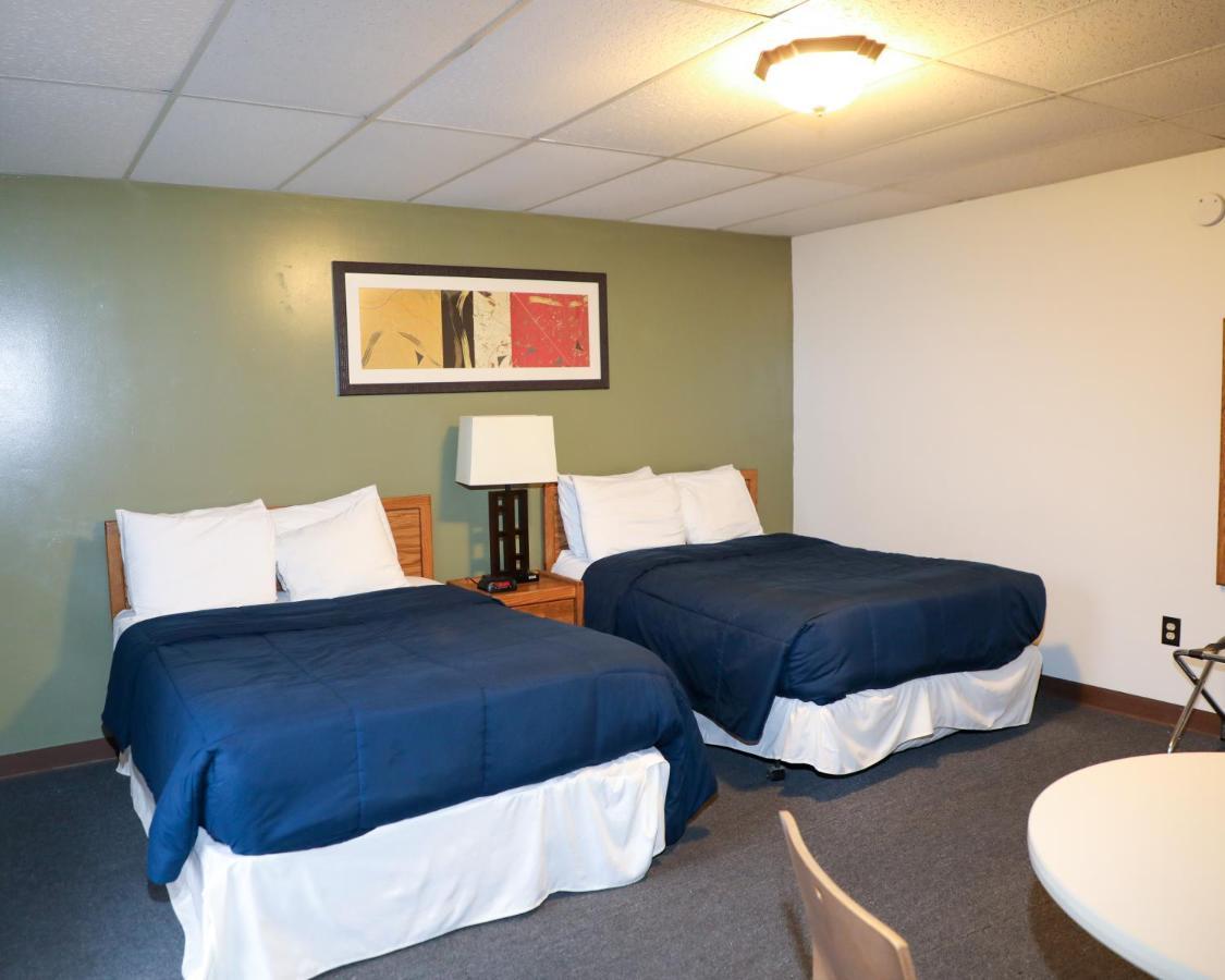Inn Hilltop And